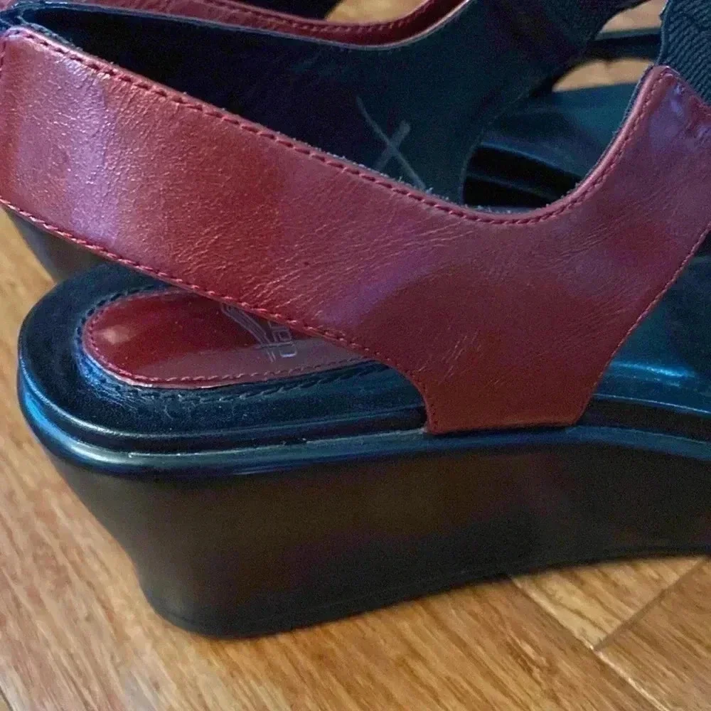 Dansko red and black wedge sandal - leather / textile - like new -39